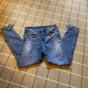 BLANK NYC fringe hem denim